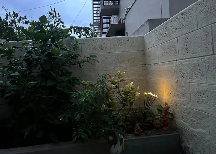 Shi\'S Homestay In Coimbatore On The Way To Maruthamalai, Adiyogi, Isha